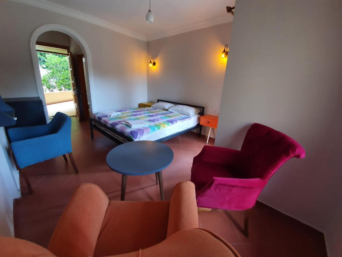 Oblomov Hotel Çıralı Ngoại thất bức ảnh